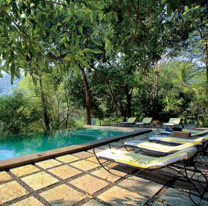 Rainforest Resort Athirappilly Exterior photo